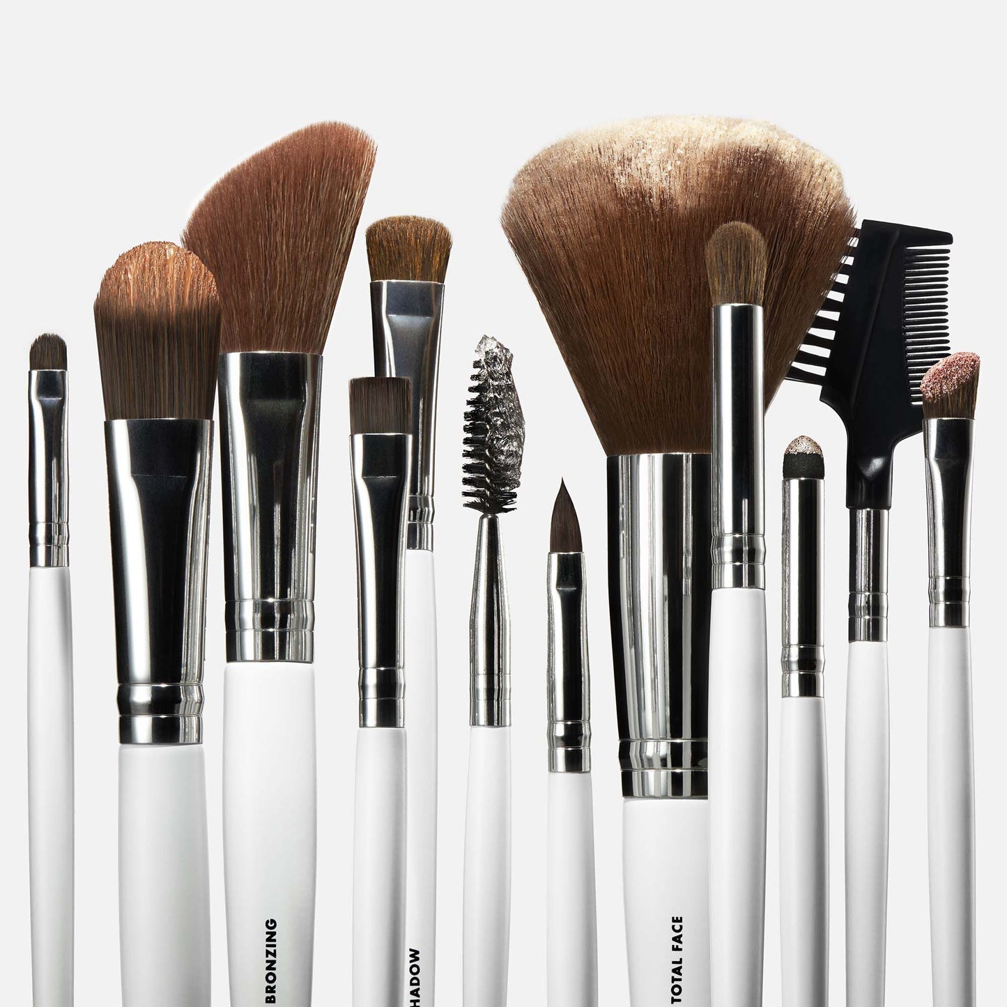 professional-set-of-12-makeup-brushes-t6 040523_SL_12PieceBrushKit_0001_FocusStack01_FINAL_RGB_IGF.jpg