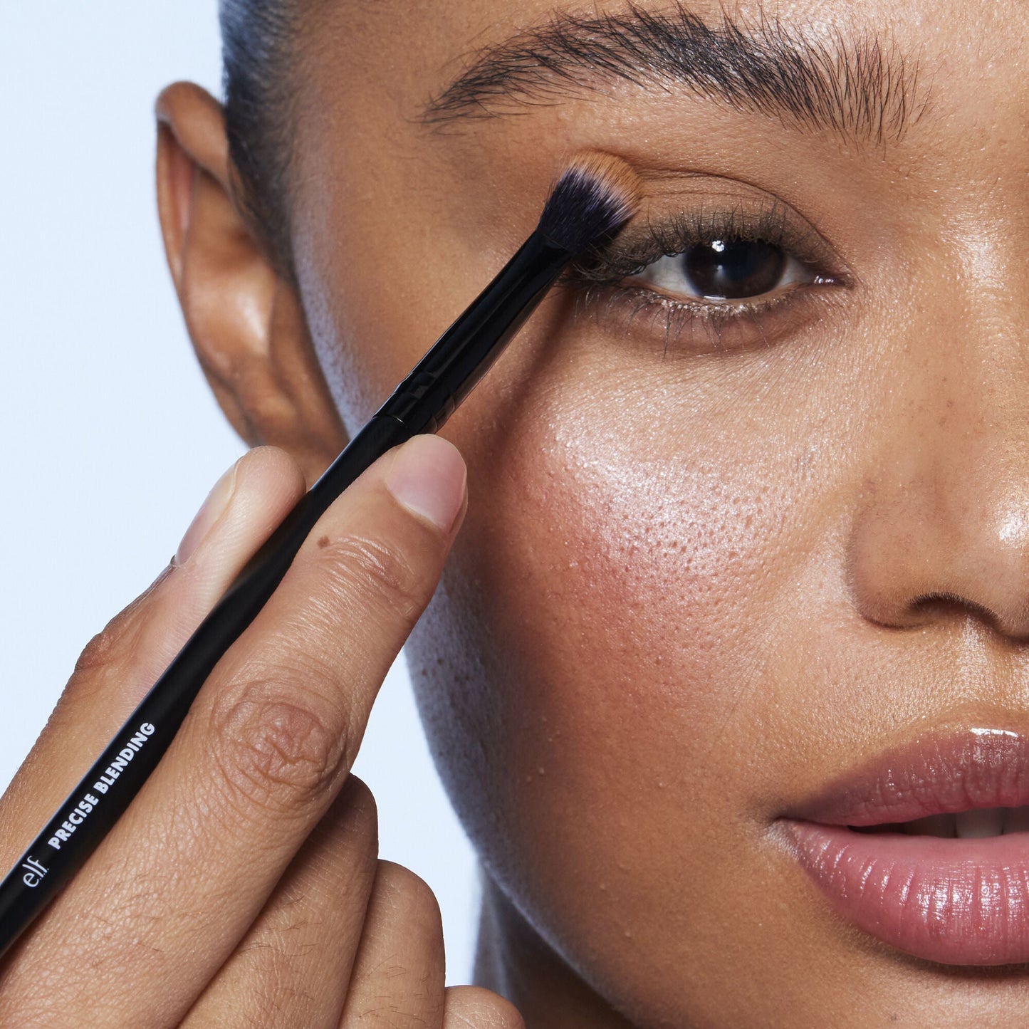 precise-blending-brush-q5 81284_Tapered_Blending_Brush.jpg