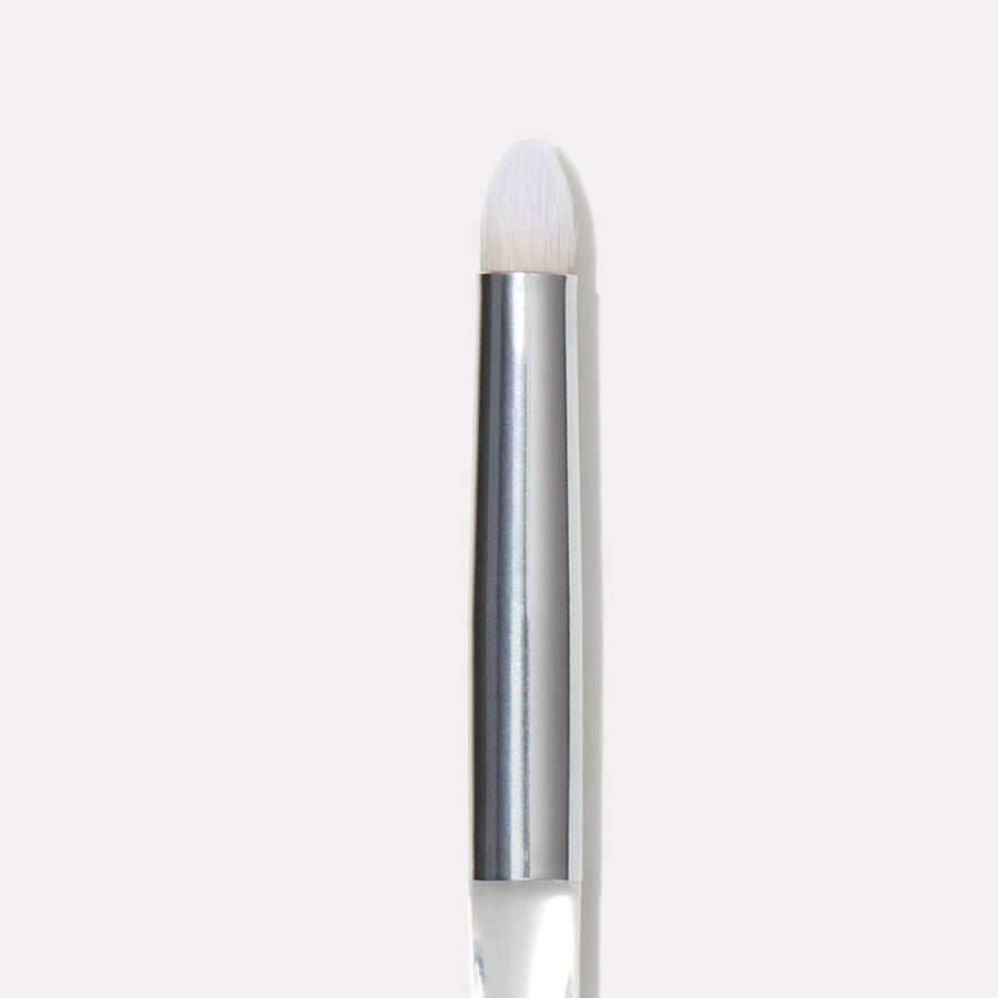 precision-smudge-brush-j7 85311_BeautifullyPreciseSmudgeBrush_2.jpg
