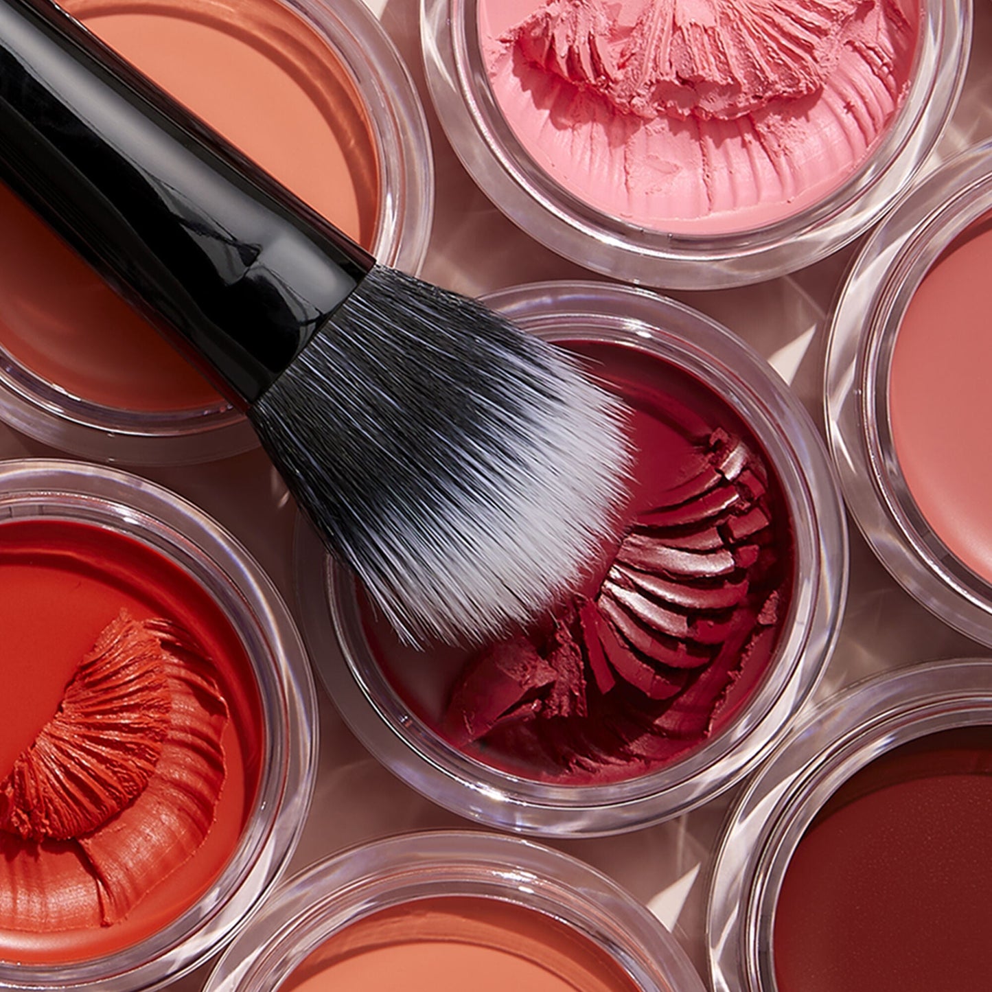 putty-blush-brush-c8 011321_PuttyBlush-Brush_V2_COMP_Final_IGF2.jpg