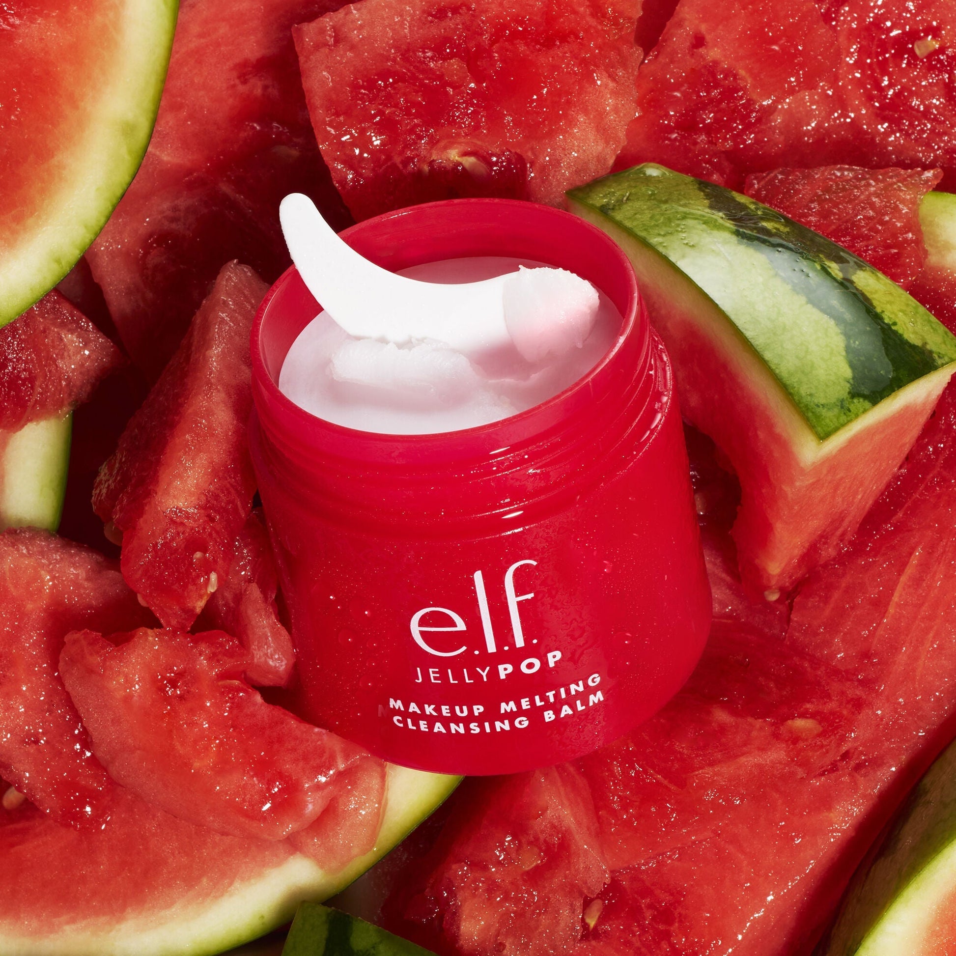 jelly-pop-makeup-melting-cleansing-balm-m8 021825_elf_JP_CleansingBalm_Texture_WATER-OPEN_PLATE_186_IGF.jpg