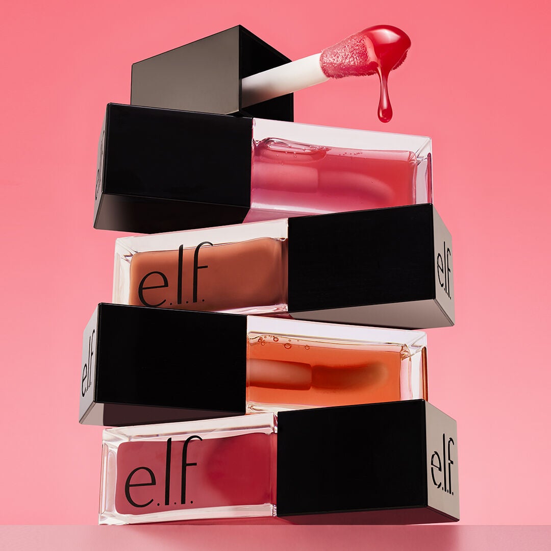 glow-reviver-lip-oil-m1 053023_SL_GlowRev_Fam_FOCUSSTACK-2RGB_IGF_a02f77a9-bf07-4a60-8c73-7b207cf9f12d.jpg