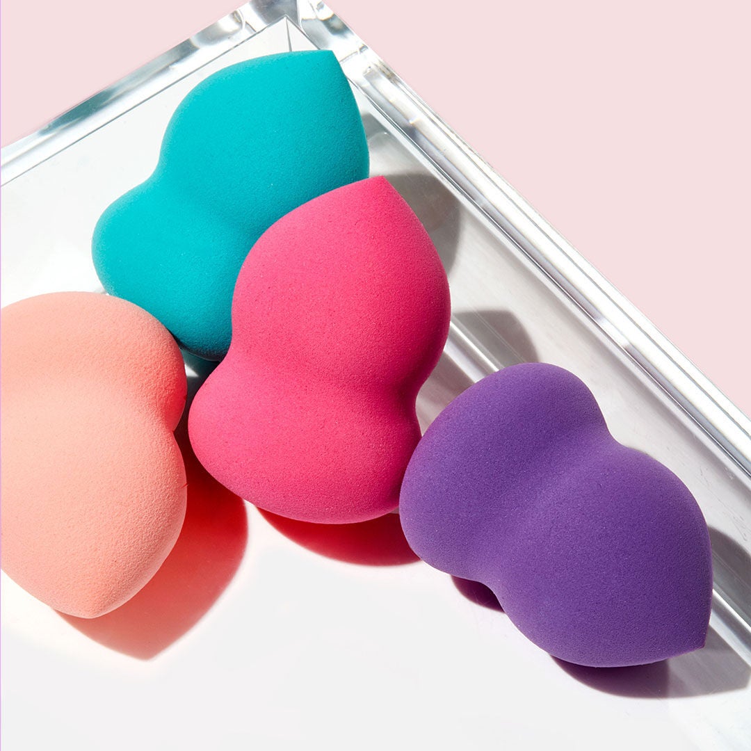 blending-sponge-peach-r0 0619_SocialIGF_Sponges4.jpg