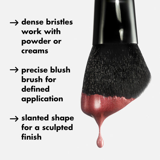 angled-blush-brush-u9 0823_PDP_BRUSHES_ANGLED_BLUSH_PRODUCT.jpg