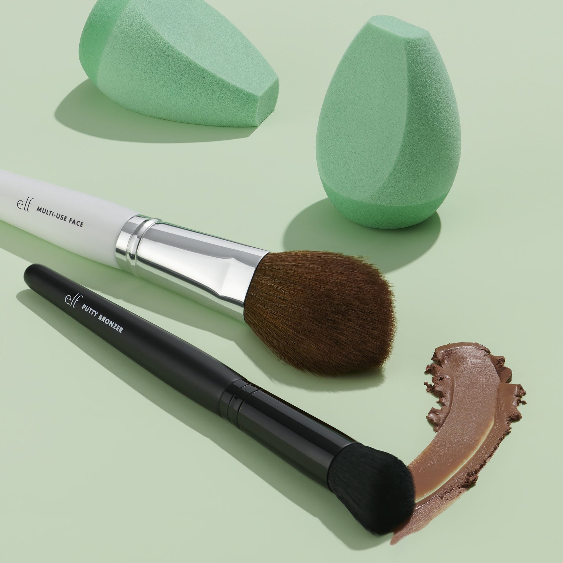 multi-use-face-brush-y2 082521_Brushes_V2_IGF.jpg