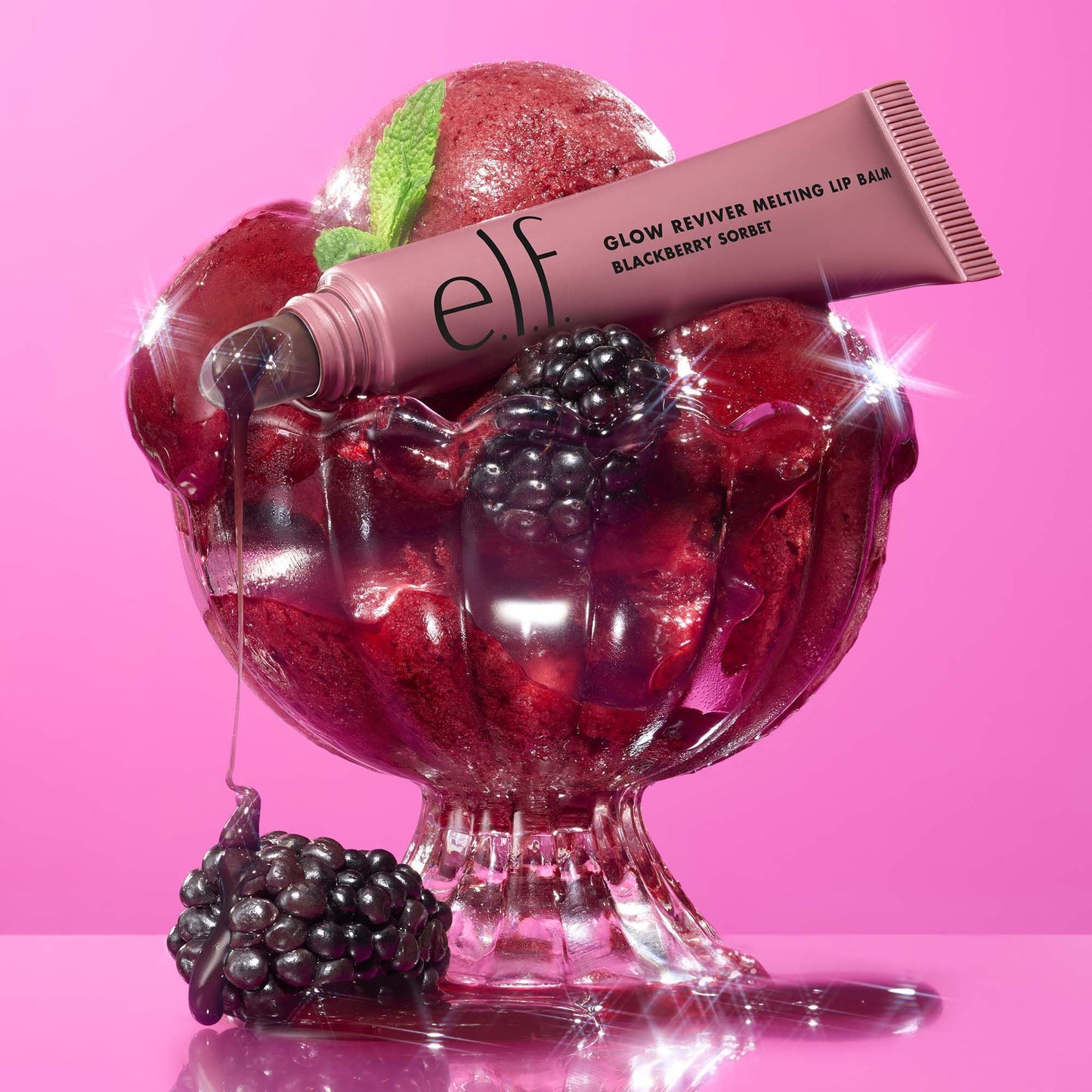 glow-reviver-melting-lip-balm-t9 101624_SL_GRLB_IGF_B_IGFlackB_IGFerry_097_OPITION_2_FOCUS_STACK_FINAL_RGB_IGF.jpg