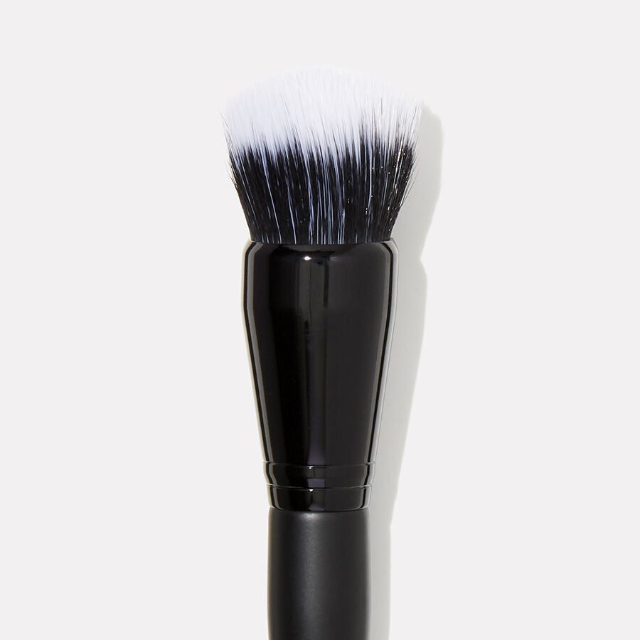 domed-stipple-brush-j9 84050_SelfieReadyStippleBrush_2.jpg