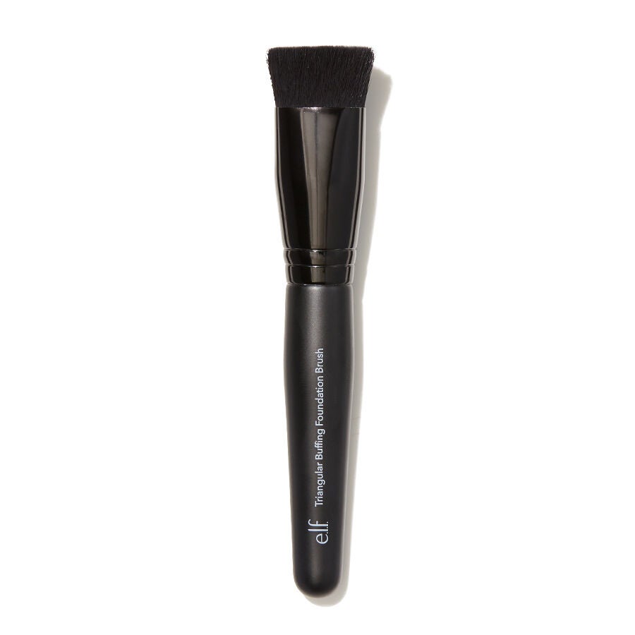triangular-buffing-foundation-brush-k5 85106_a_TriangularBuffingFoundationBrushwebA.jpg